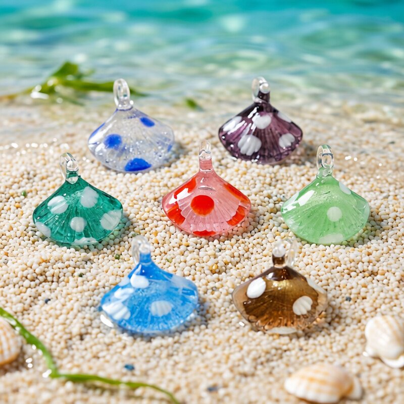 Marine Life Aquariums - Bunte Mini-Muschel-Anhänger aus Glas, Niedliche Meereslebewesen-Ornamente